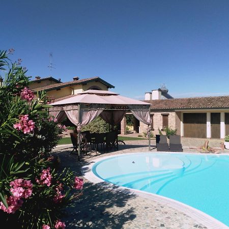 B&B Il Martin Pescatore Bagnolo San Vito Bagian luar foto