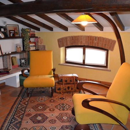 B&B Il Martin Pescatore Bagnolo San Vito Bagian luar foto